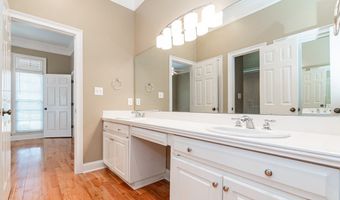 4533 La Costa Dr, Albany, GA 31721