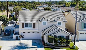 220 S Linhaven Cir, Anaheim, CA 92804