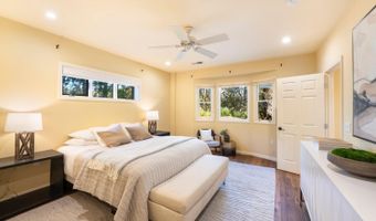 335 Pine Breeze Dr, Angwin, CA 94508