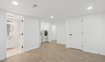 1510 N DECKER Ave, Baltimore, MD 21213