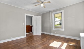 72 S St Ext, Bristol, CT 06010