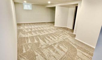 6 S Donald Ave, Arlington Heights, IL 60004