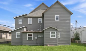 36 W Olive St, Aurora, MO 65605
