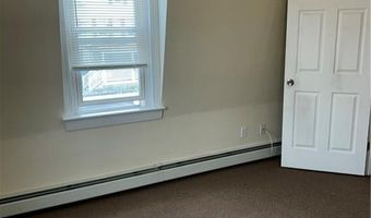575 Main St 2B, East Greenwich, RI 02818