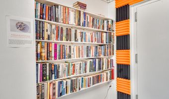 200 N PICKETT St 308, Alexandria, VA 22304
