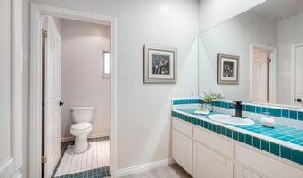 2039 E Mission Rd, Fallbrook, CA 92028