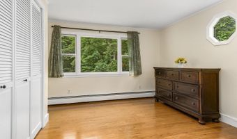 23 Island Pond Rd, Atkinson, NH 03811