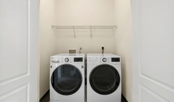 322 N GEORGE MASON Dr, Arlington, VA 22203