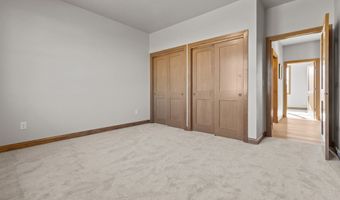 266 E SWEETWATER Way, Appleton, WI 54913