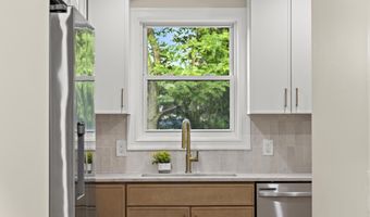 826 Dunlewy St, Asbury Park, NJ 07712