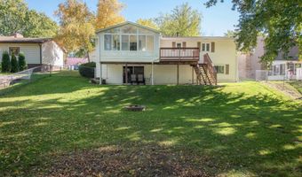 205 Westview Dr, Alma, MI 48801