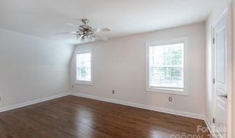 4601 Crooked Oak Ln, Charlotte, NC 28226