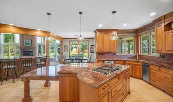 11119 SE LINNY Ln, Boring, OR 97009