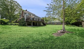 18 East St, Beverly, MA 01915
