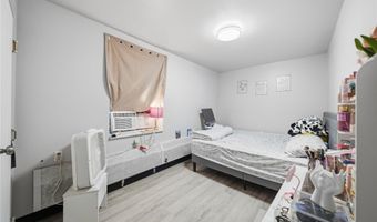 111-121 Locust St, Ambridge, PA 15003