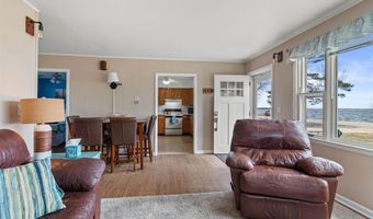 1925 Bighorn Dr, Arkdale, WI 54613