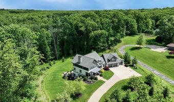 8279 Revado Hills Ct, Ada, MI 49301