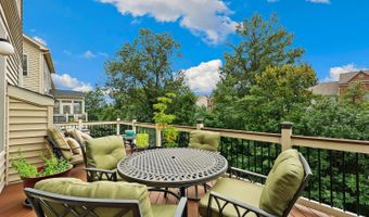 22565 WINDSOR LOCKS Sq, Ashburn, VA 20148