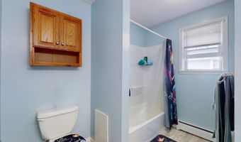 3 Stone Cir, Absecon, NJ 08201