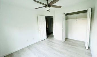 902 SW Navajo Dr, Bentonville, AR 72712