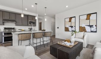 2818 Fifth St, Alameda, CA 94501