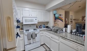 5131 NICHOLSON Dr B12, Baton Rouge, LA 70820