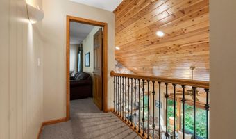 4309 Colleen Ct, Arden Hills, MN 55112