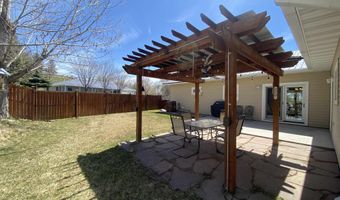 305 Mary Riverview Rd, Riverton, WY 82501