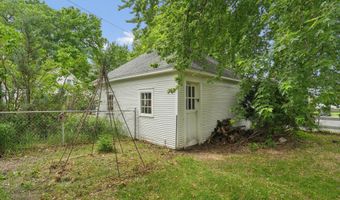 215 Elm St W, Amery, WI 54001