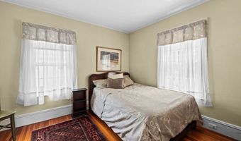 18 East St, Beverly, MA 01915