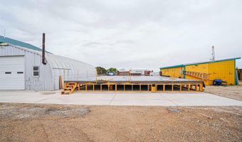 7424 Dulce Rd, Carlsbad, NM 88220