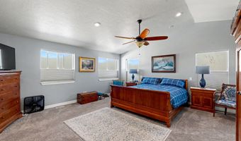 1761 S DAVIS Blvd E, Bountiful, UT 84010