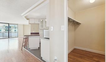 5225 POOKS HILL Rd 1701N, Bethesda, MD 20814