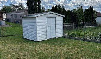 3076 Charity Dr, Sterling Heights, MI 48310
