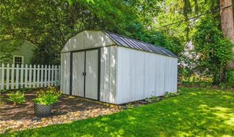 102 Winston Rd, Akron, OH 44313
