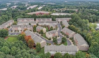 3235 Greenwood Oak Dr, Peachtree Corners, GA 30092