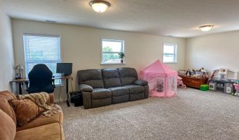 245 Lilly Ln, Batesville, IN 47006