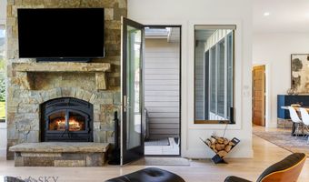 1719 Midfield St, Bozeman, MT 59715