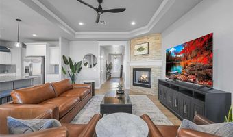 2121 Longhorn Trl, Altus, OK 73521