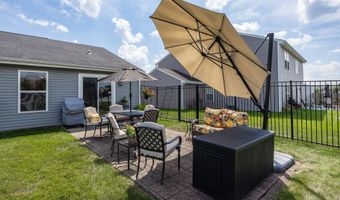 7934 Painted Pony Dr, Indianapolis, IN 46217