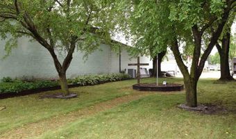 141 E Maine St, Amboy, MN 56010