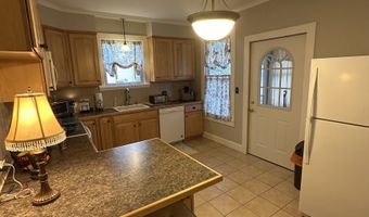 18 New St, Ansonia, CT 06401