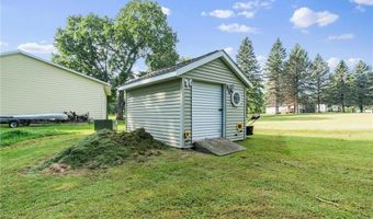 901 Geneva Dr, Alexandria, MN 56308