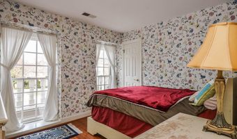 7806 FOX GATE Ct, Bethesda, MD 20817