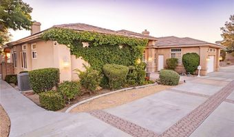 13724 Chateau Ct, Apple Valley, CA 92307