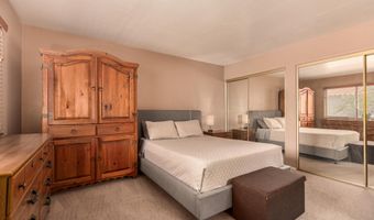 1382 N TAMARISK Dr, Chandler, AZ 85224