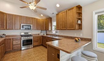37 Spruce Cir S, Barnegat, NJ 08005