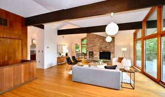 7019 MACARTHUR Blvd, Bethesda, MD 20816