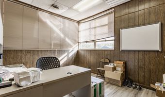 1825 W 18th St, Anderson, IN 46016