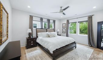3116 Creighton Dr, Charlotte, NC 28205